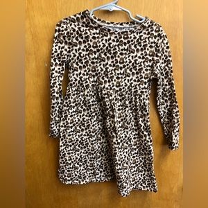 Girl’s 5T Old Navy leopard print dress long-sleeve
